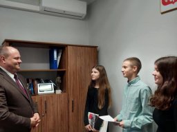 Rok szkolny 2024-2025 - 049 - Życzenia świąteczne dla ropczyckich Instytucji